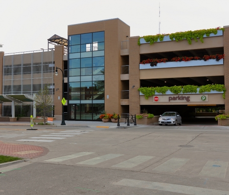 Shorewood Metro Market Parking Deck 