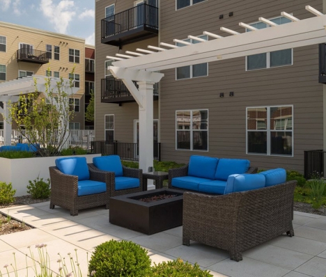 Elmhurst 255 